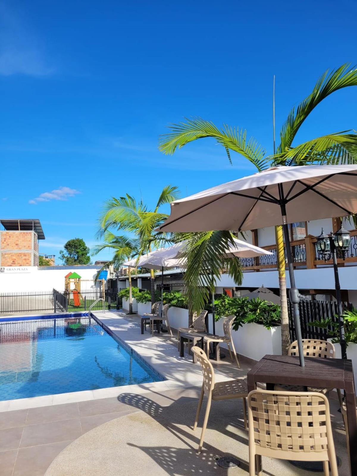 Hotel Gran Plaza San Agustin Bagian luar foto