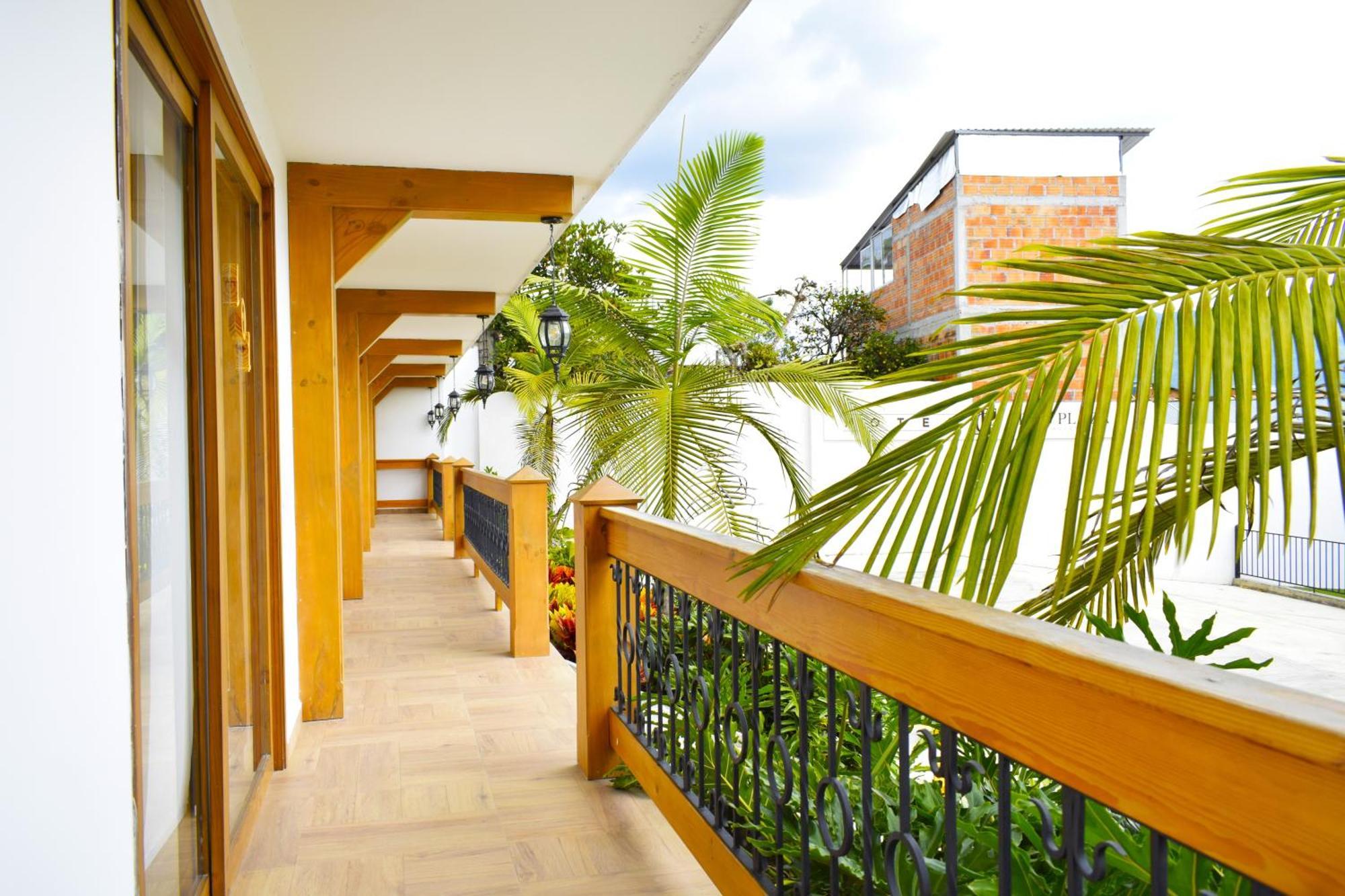 Hotel Gran Plaza San Agustin Bagian luar foto