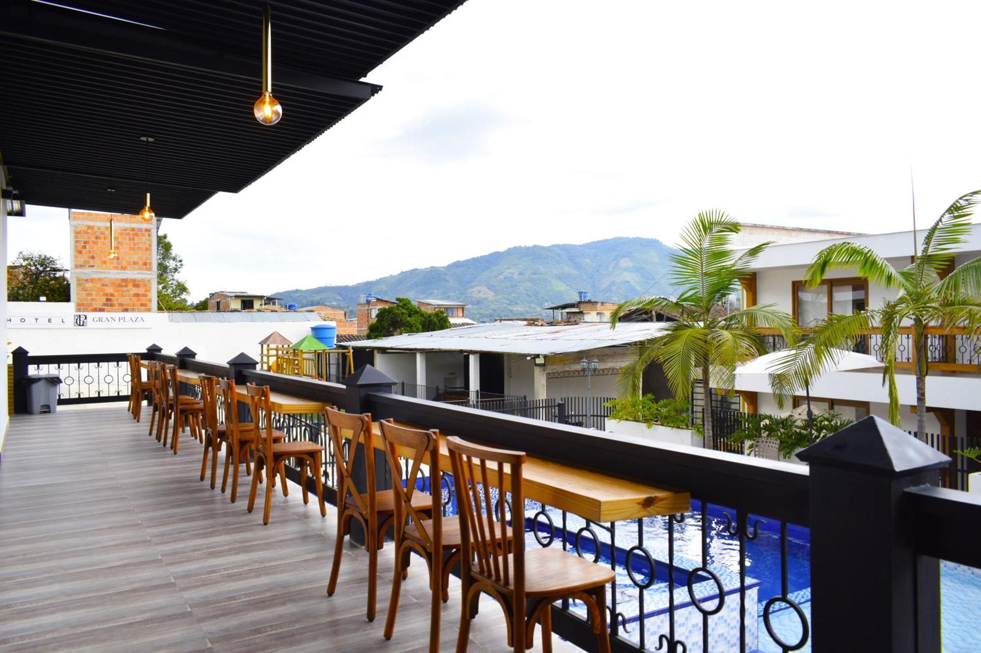 Hotel Gran Plaza San Agustin Bagian luar foto