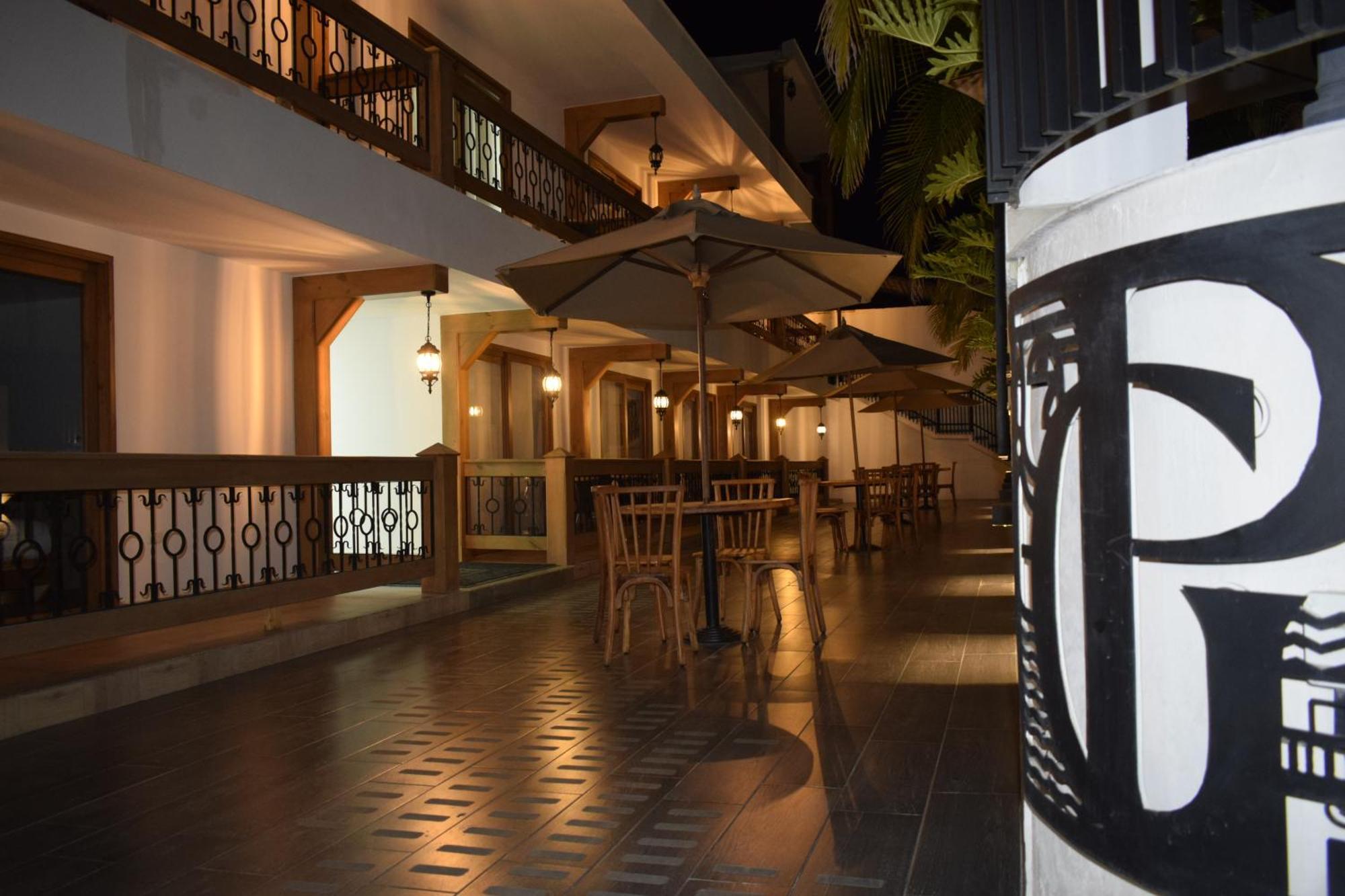 Hotel Gran Plaza San Agustin Bagian luar foto
