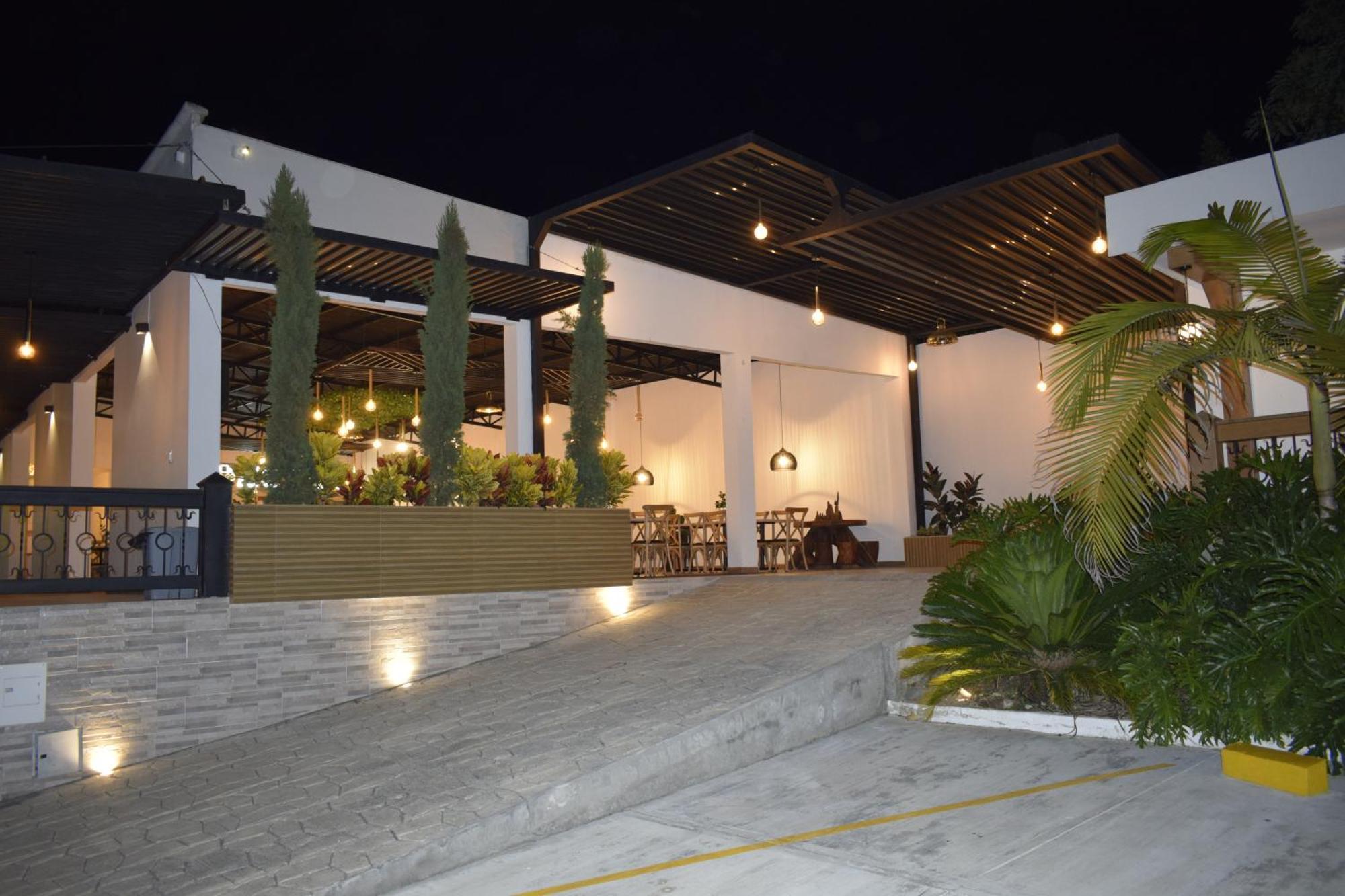 Hotel Gran Plaza San Agustin Bagian luar foto